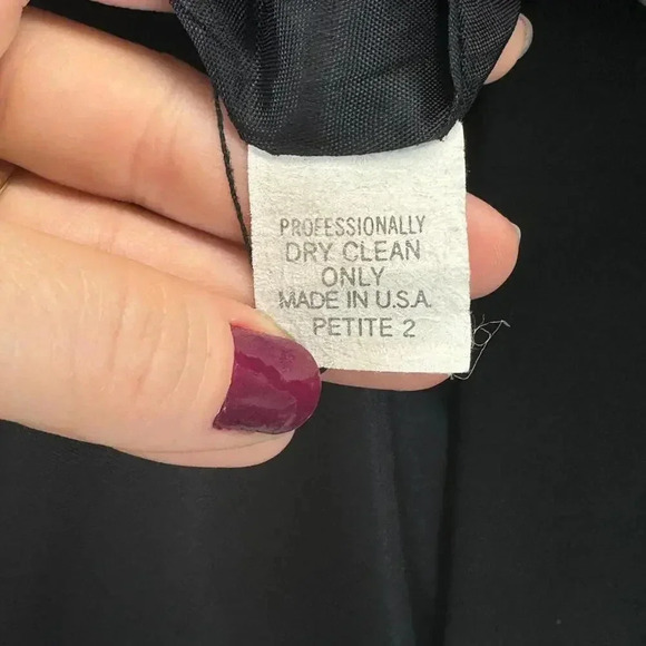 Vtg First Impressions Womens Black Double-Breasted Blazer Sz 2P Minimalist Chic - Picture 8 of 8